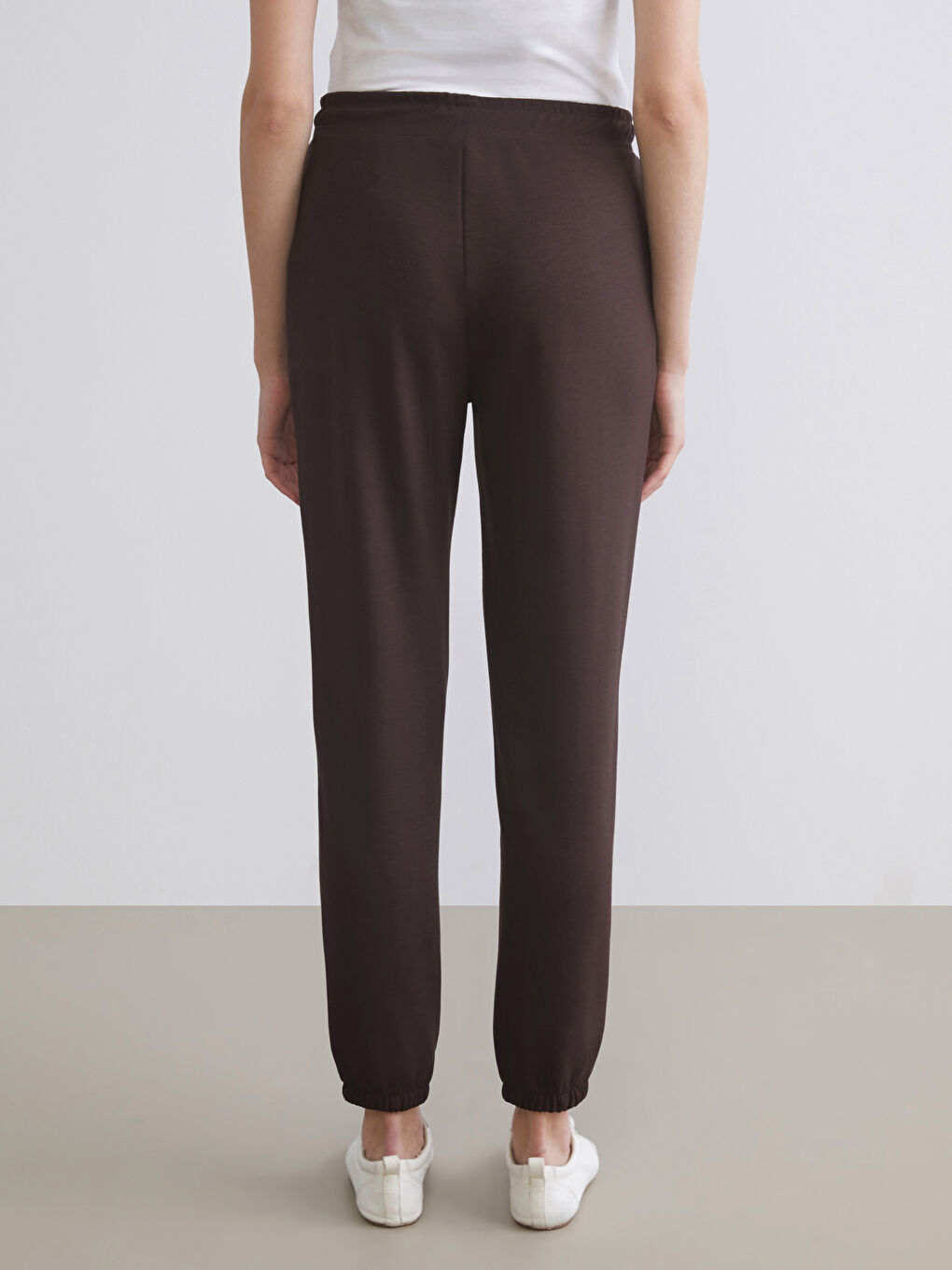 Kahverengi Beli Lastikli Kadın Jogger Eşofman Altı-4