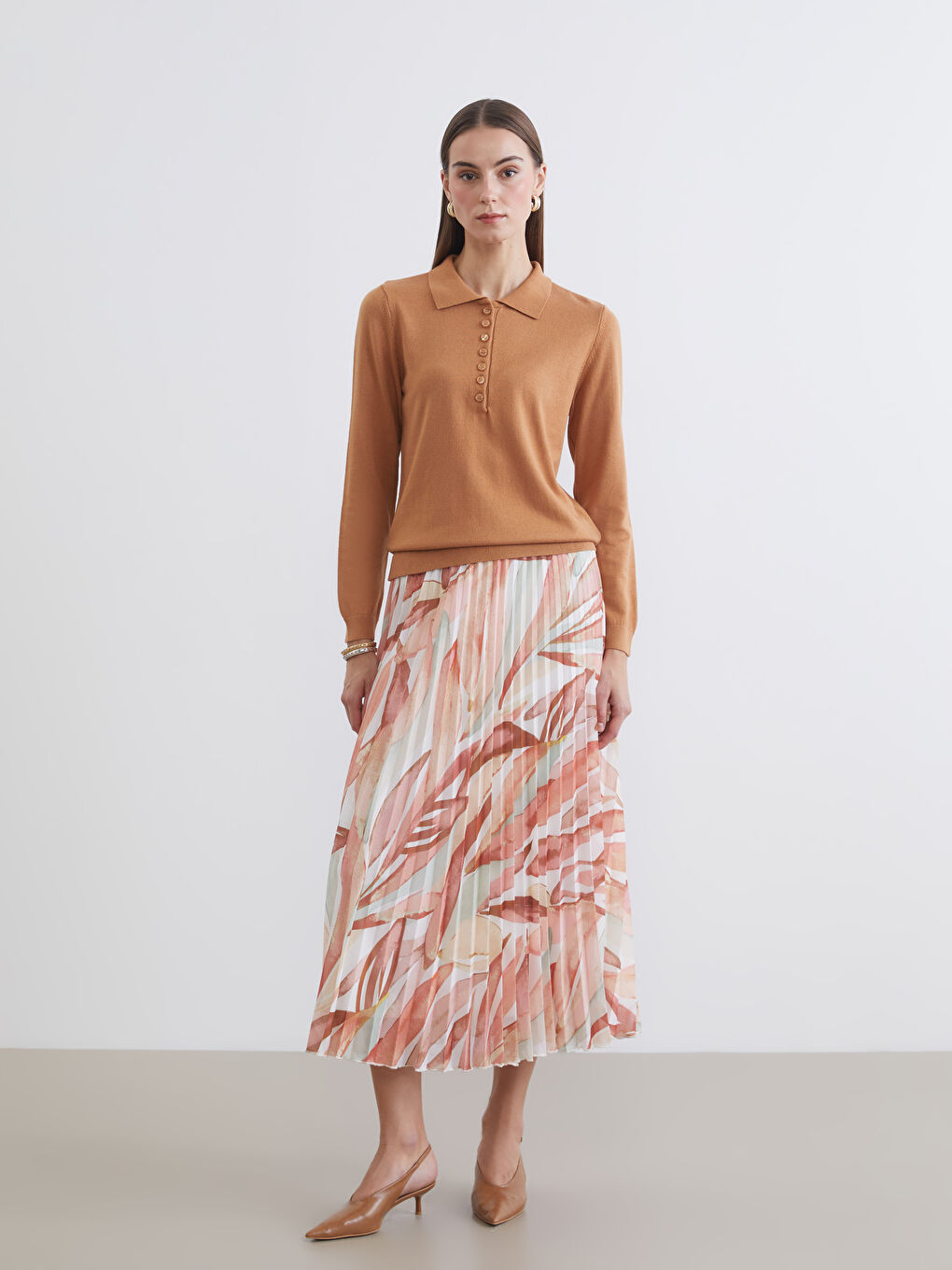 Kahverengi Polo Yaka Kadın Triko Kazak-1