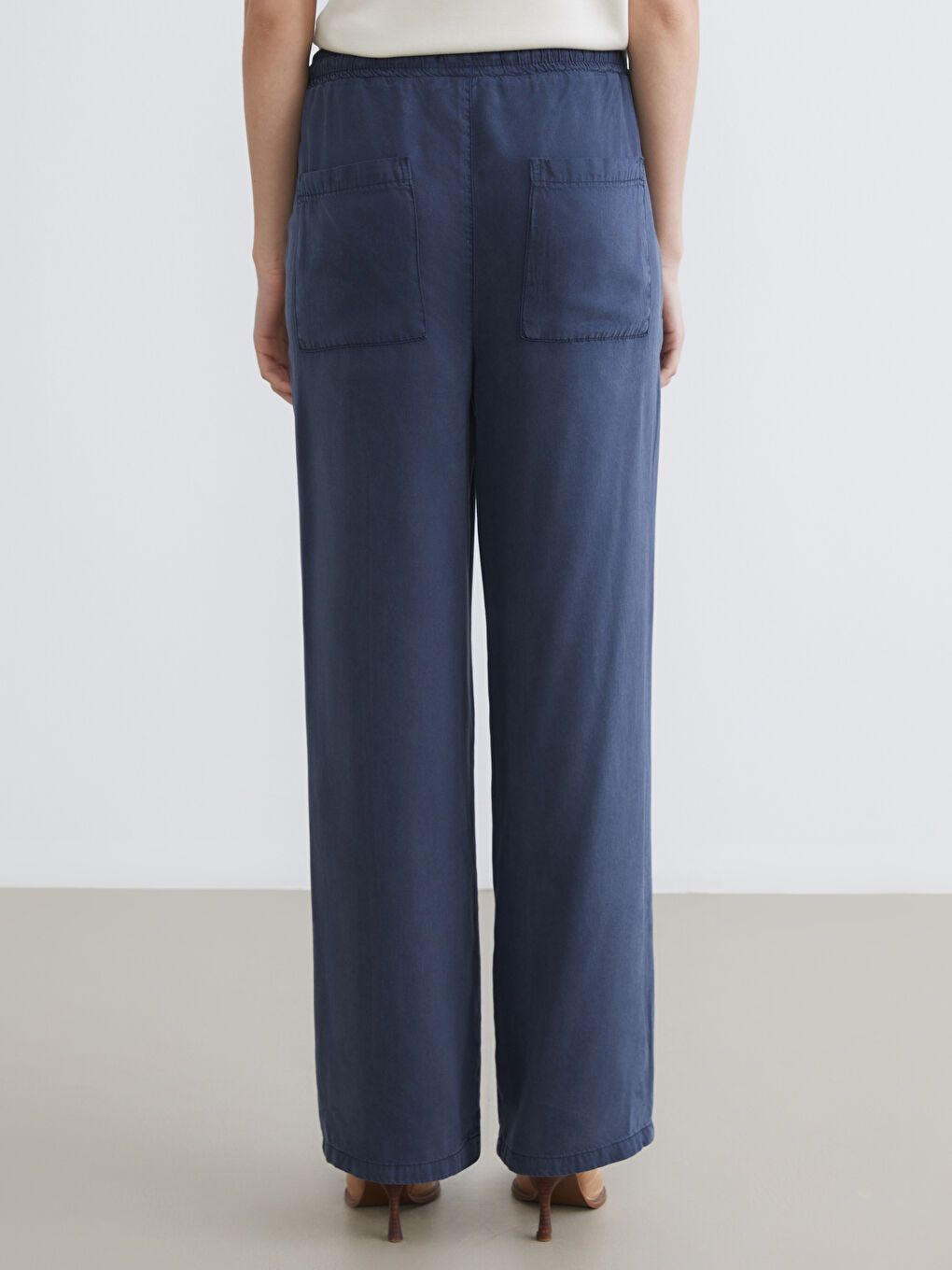 Lacivert Beli Lastikli Geniş Paça Kadın Pantolon-3