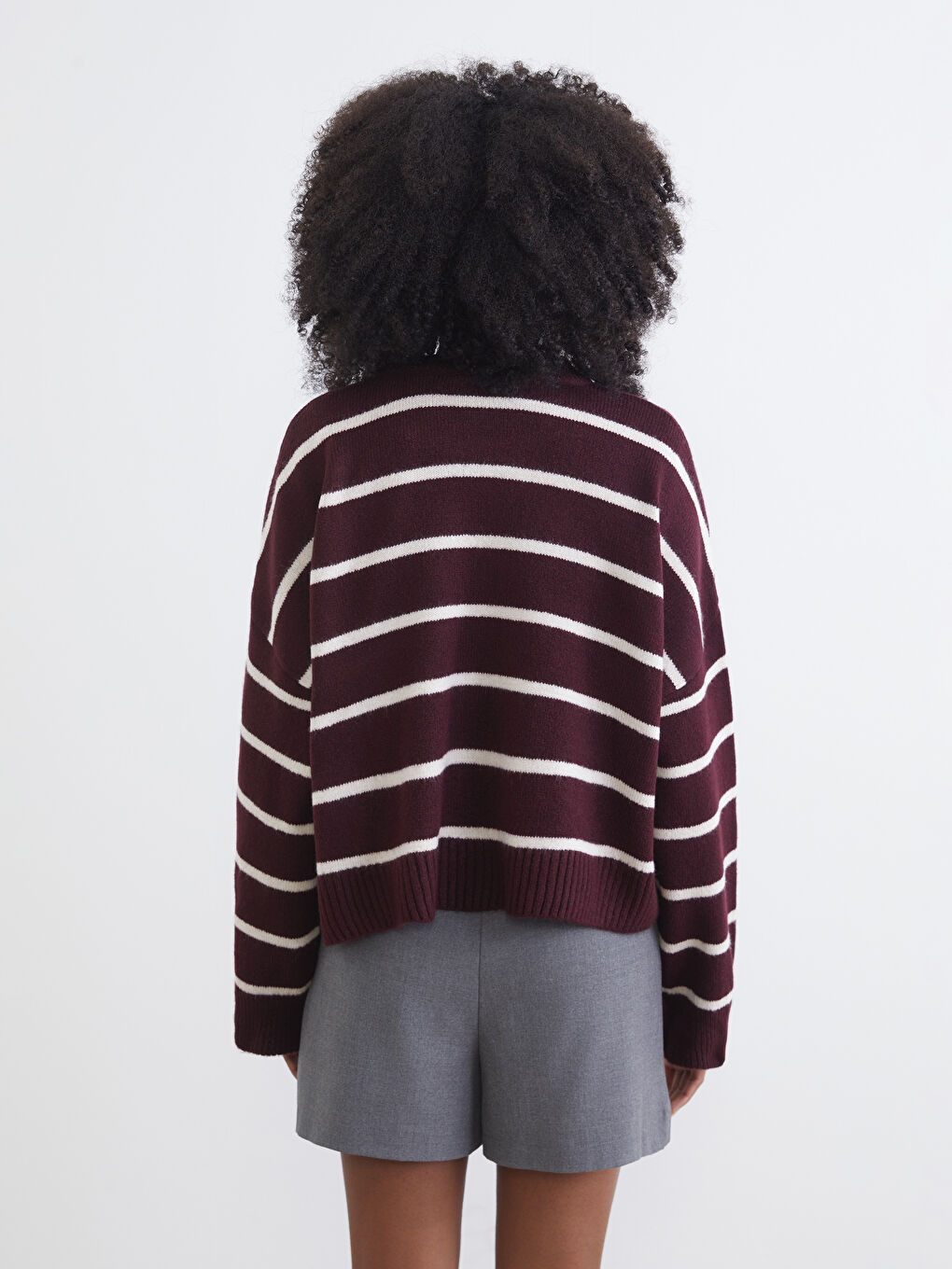 Crew Neck Striped Oversize Women's Knitwear Sweater-3