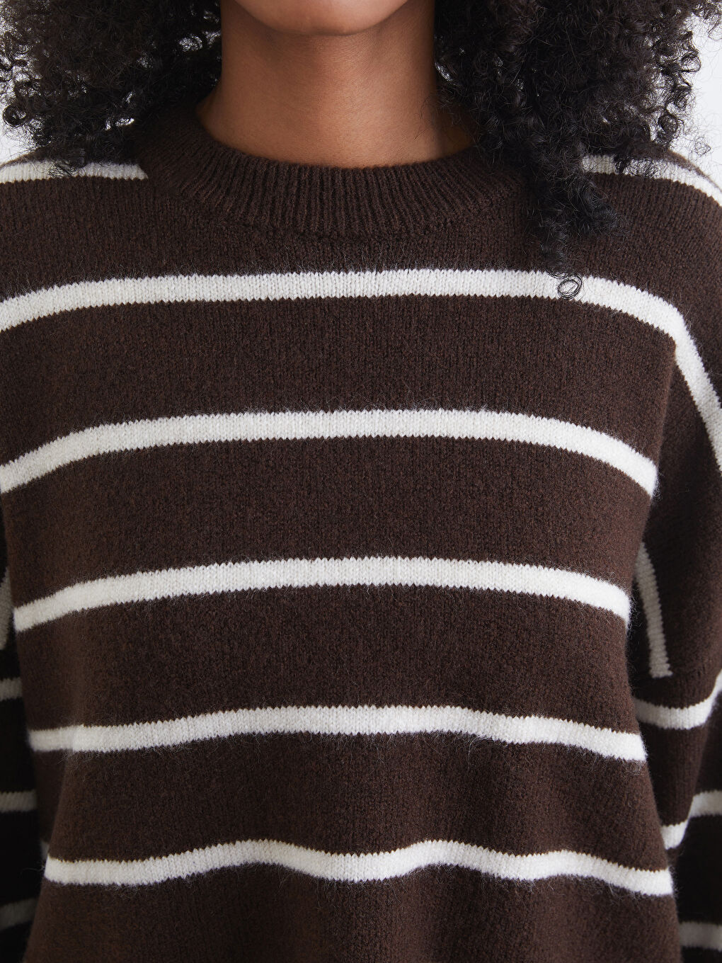 Kahverengi Bisiklet Yaka Çizgili Oversize Kadın Triko Kazak-2