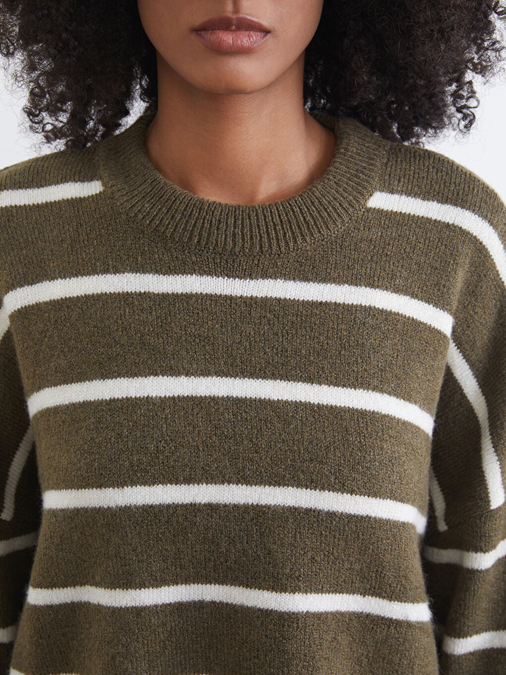 Haki Bisiklet Yaka Çizgili Oversize Kadın Triko Kazak-2