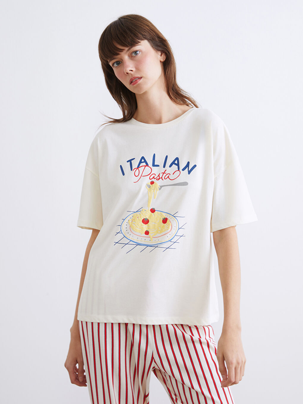 Kırmızı Bisiklet Yaka Baskılı Kadın Pijama Takımı-1