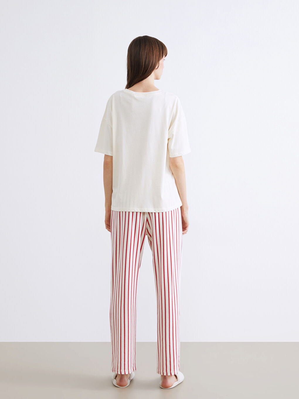 Kırmızı Bisiklet Yaka Baskılı Kadın Pijama Takımı-3