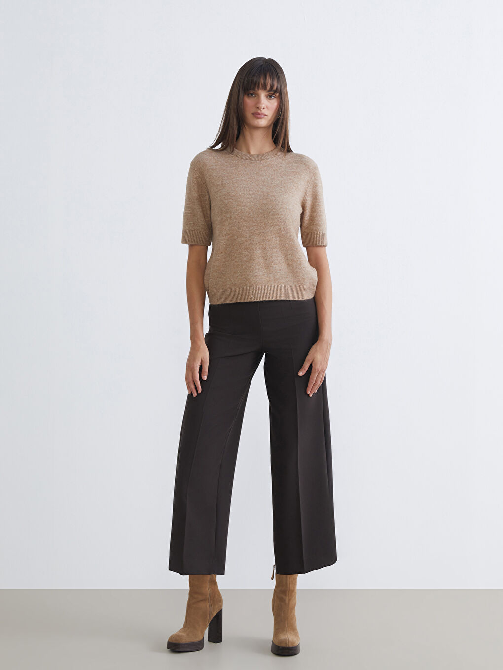 Crew Neck Women's Knitwear Sweater-1