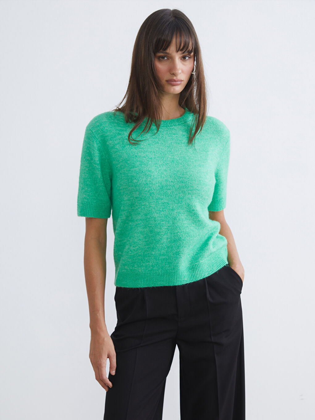 سترة نساء بكول مدور تريكو