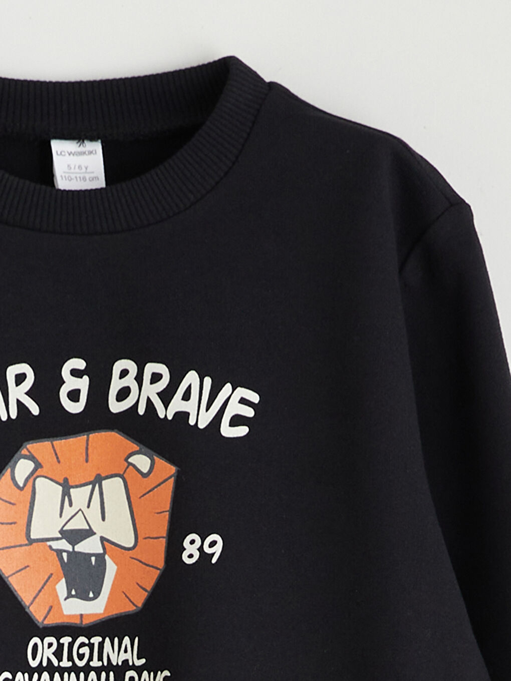 Siyah Aslan Baskılı Erkek Çocuk Sweatshirt-3