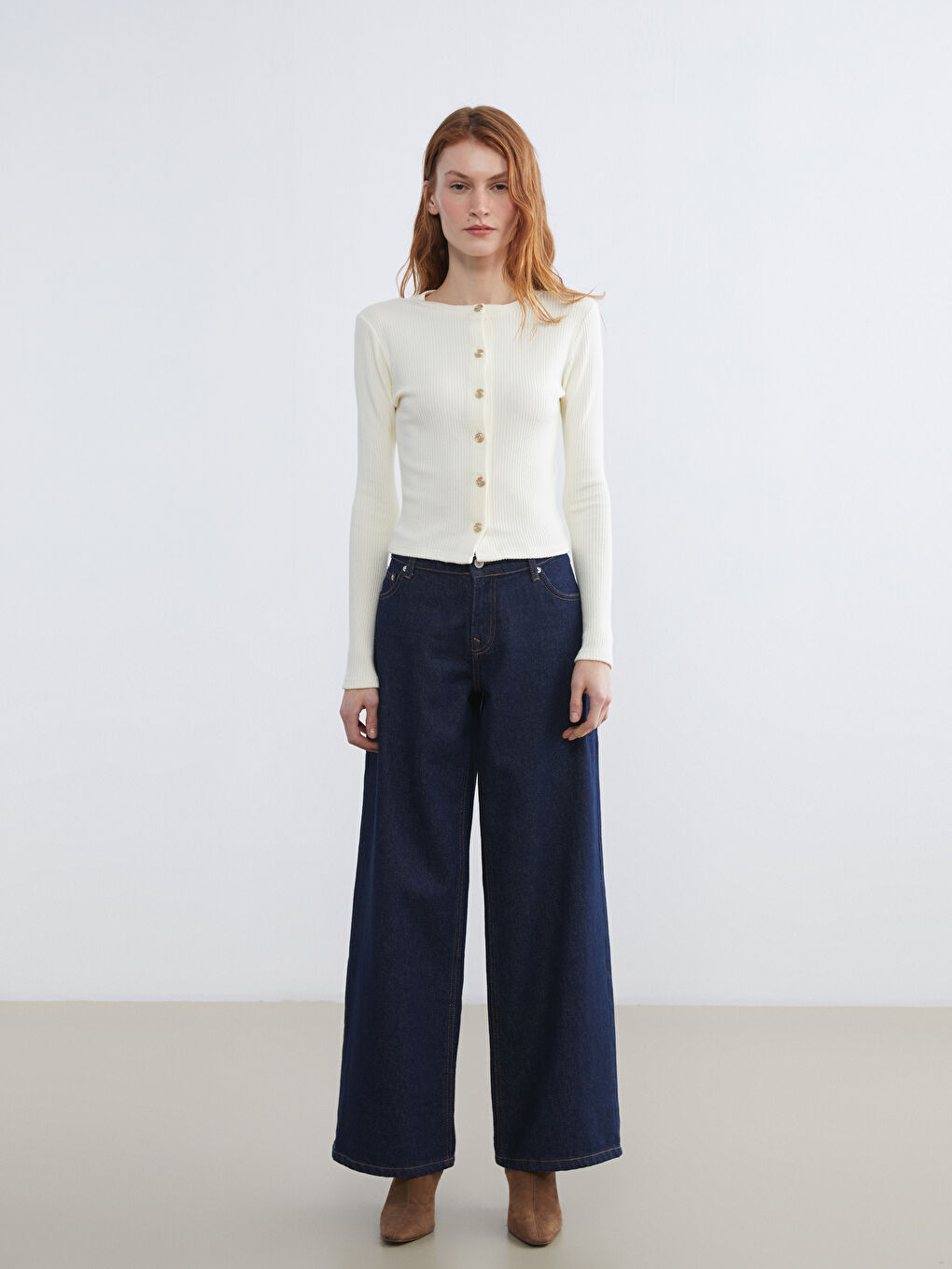 Ekru Bisiklet Yaka Kadın Hırka-1