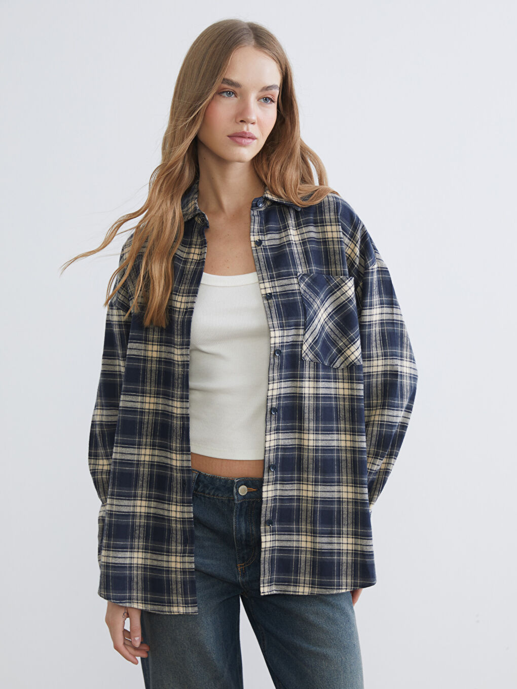 Lacivert Ekose Oversize Kadın Oduncu Gömlek