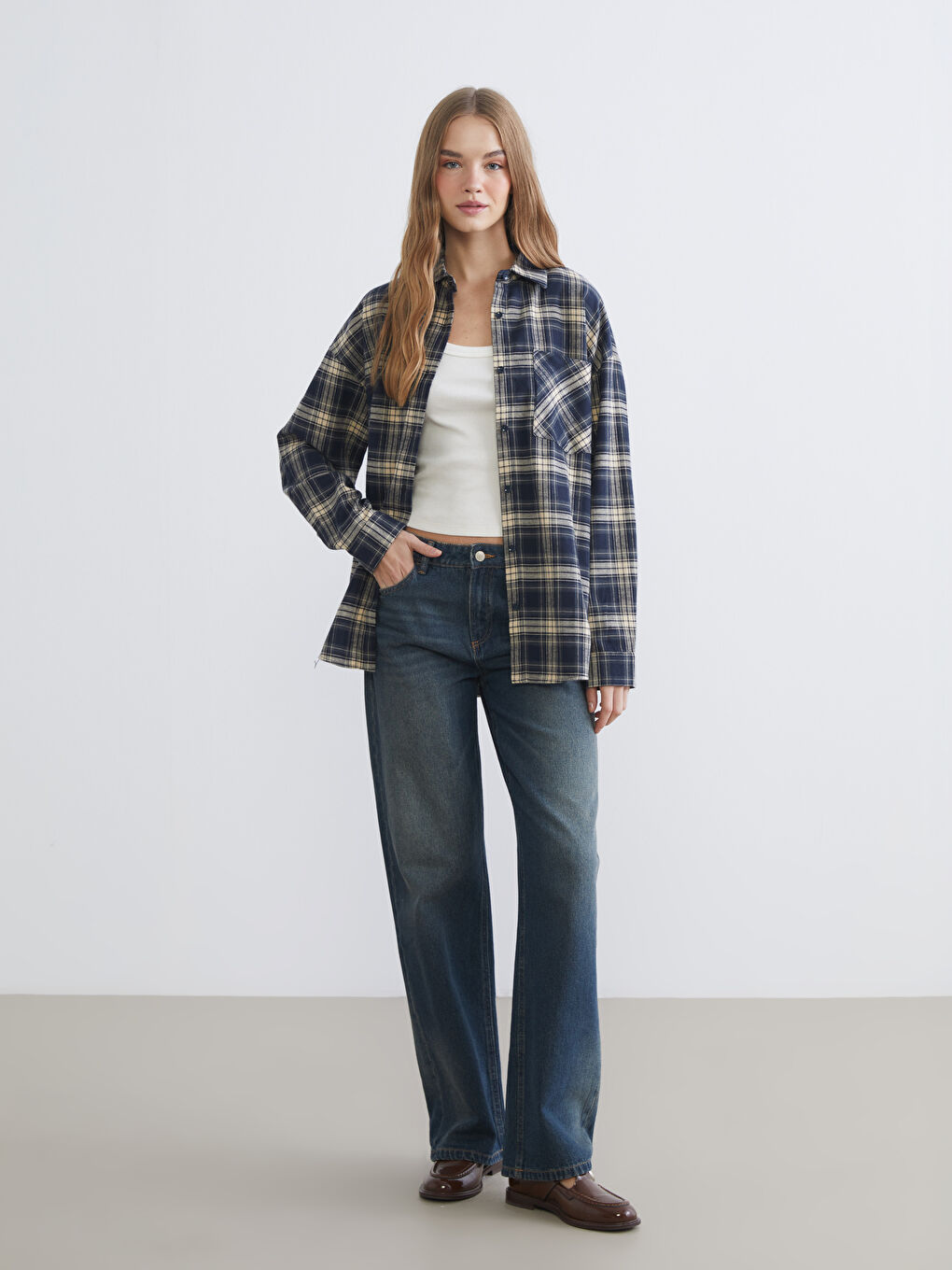 Lacivert Ekose Oversize Kadın Oduncu Gömlek-1