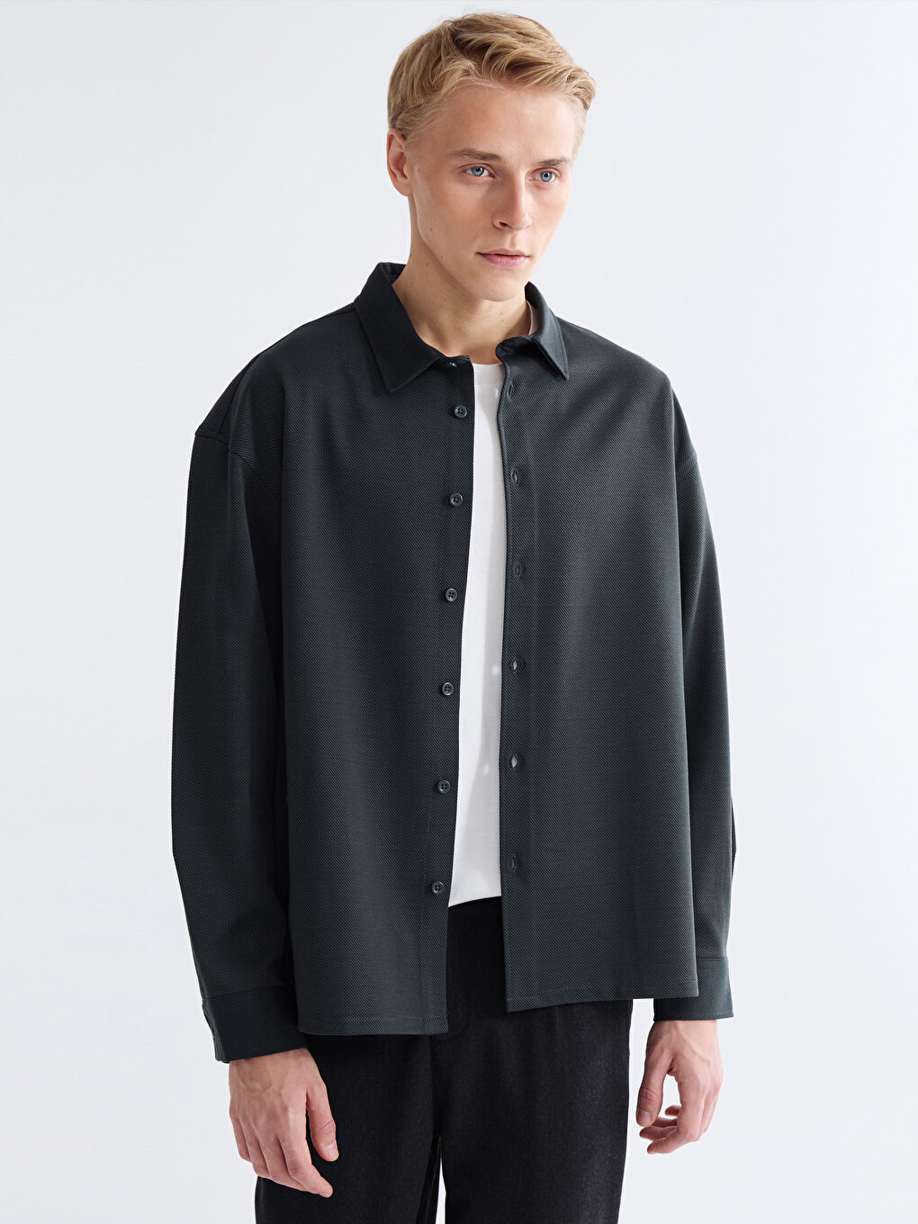 Regular Fit Uzun Kollu Erkek Gömlek