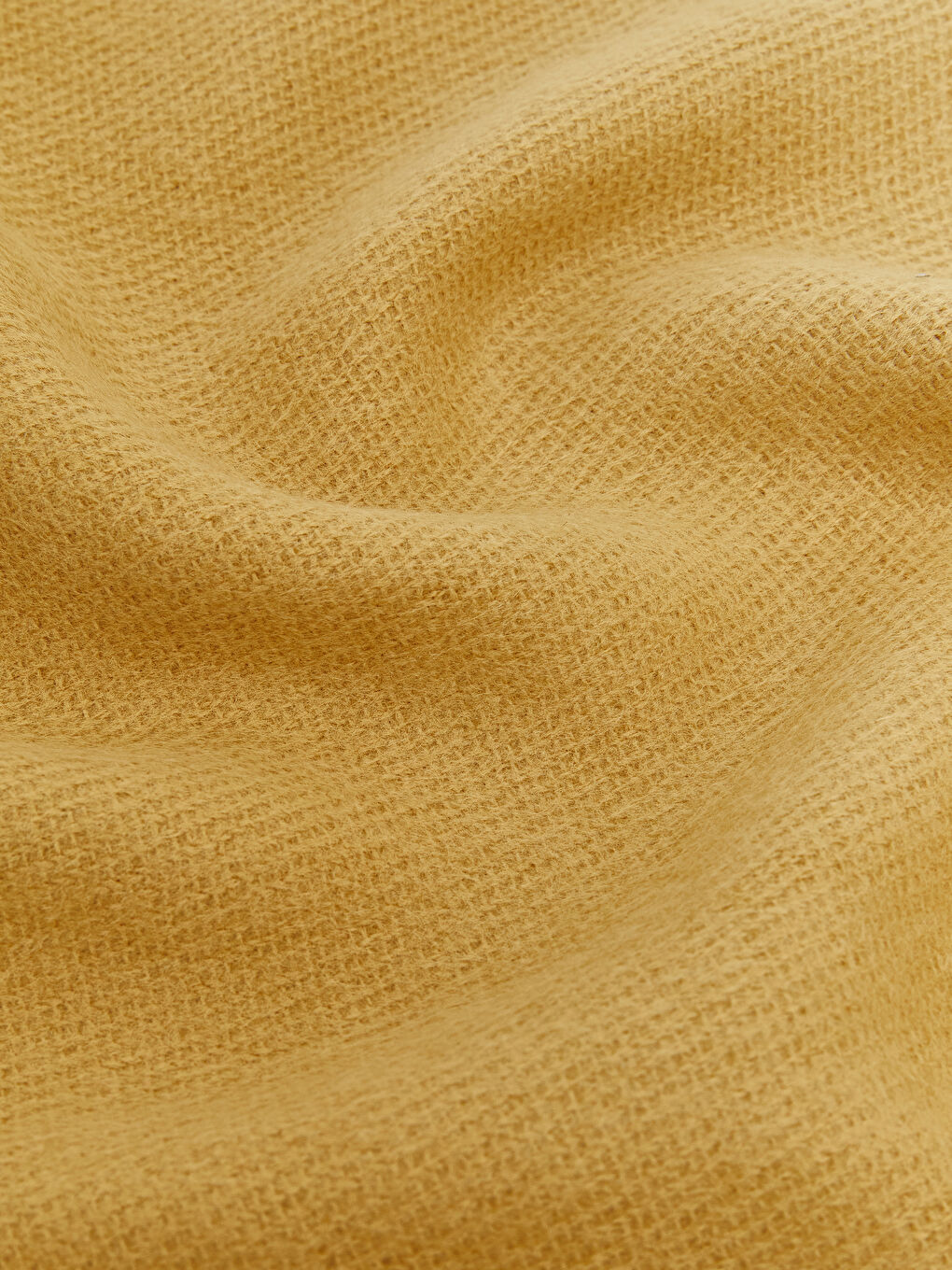 Yeşil Püsküllü Kadın Atkı-2