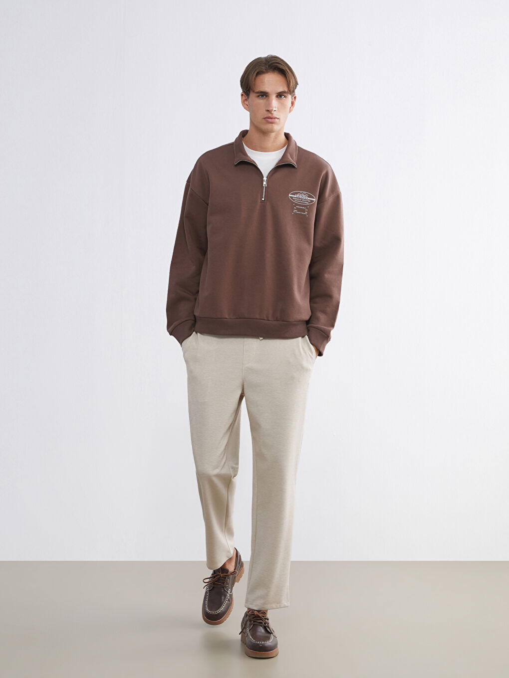 Bej Standart Kalıp Erkek Pantolon