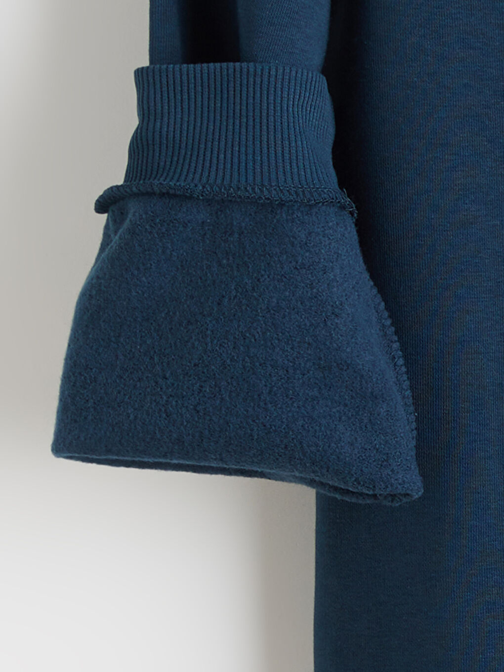 Суитшърт с кръгло деколте и отпечатка за момчета-1