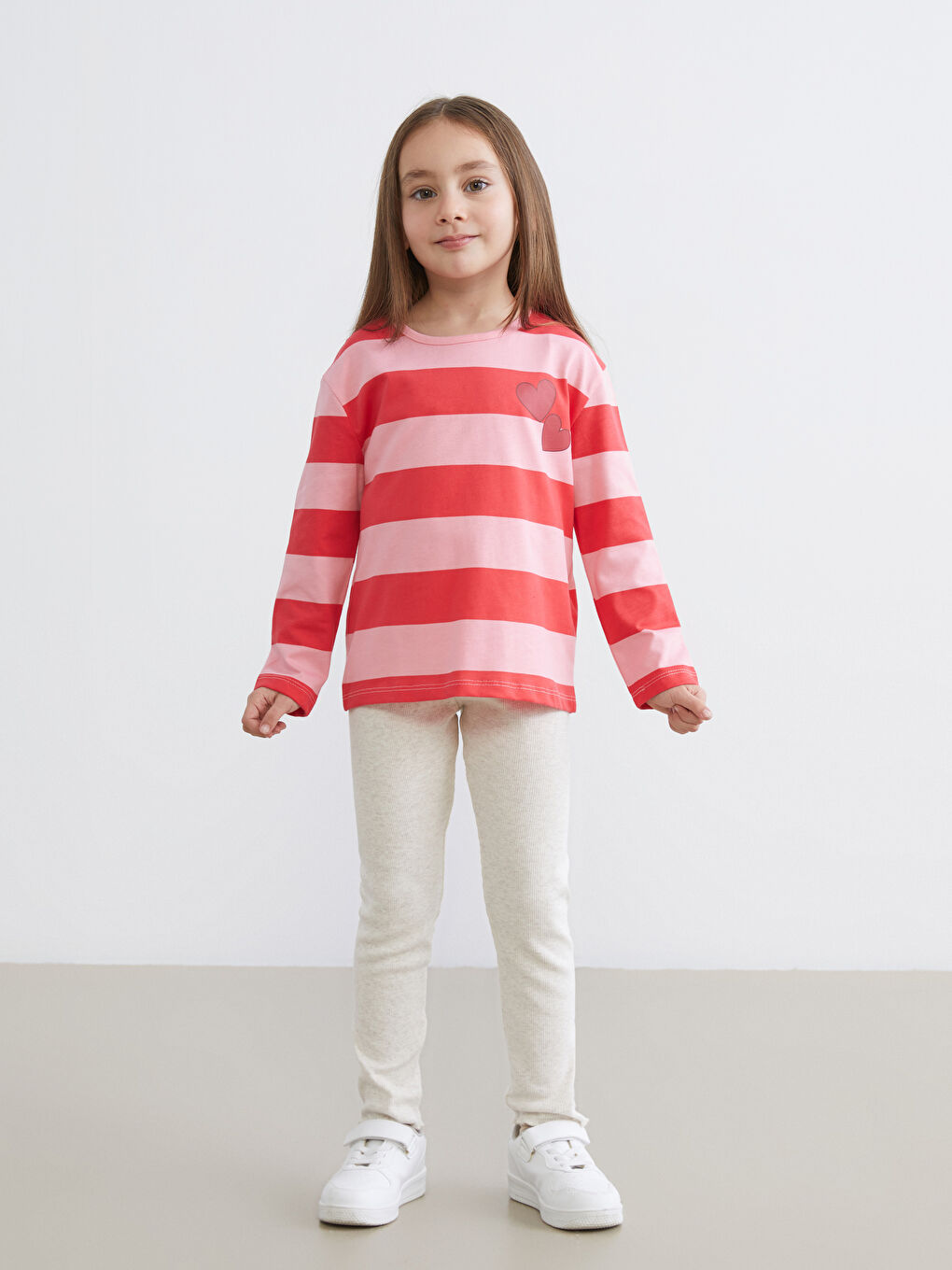 Kırmızı Bisiklet Yaka Kız Çocuk Tişört-1