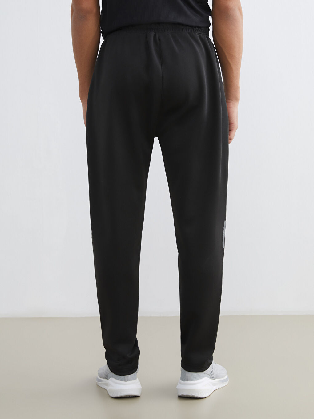 Standard Fit Men's Sweatpants-3