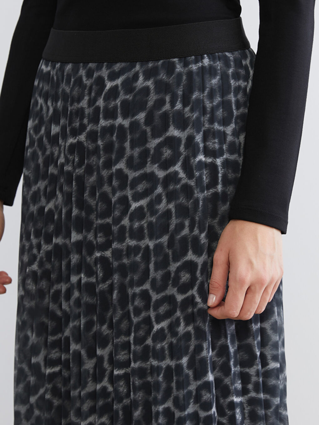 Elasticated Waist Patterned Chiffon Pleated Skirt-2