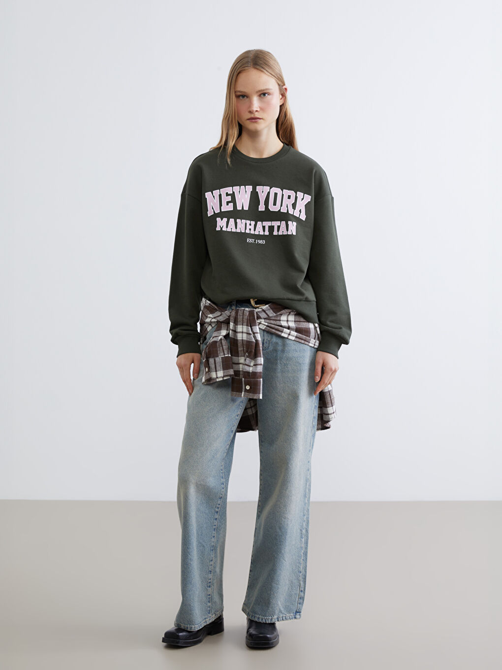 Haki New York Baskılı Oversize Kadın Kalın Sweatshirt-1