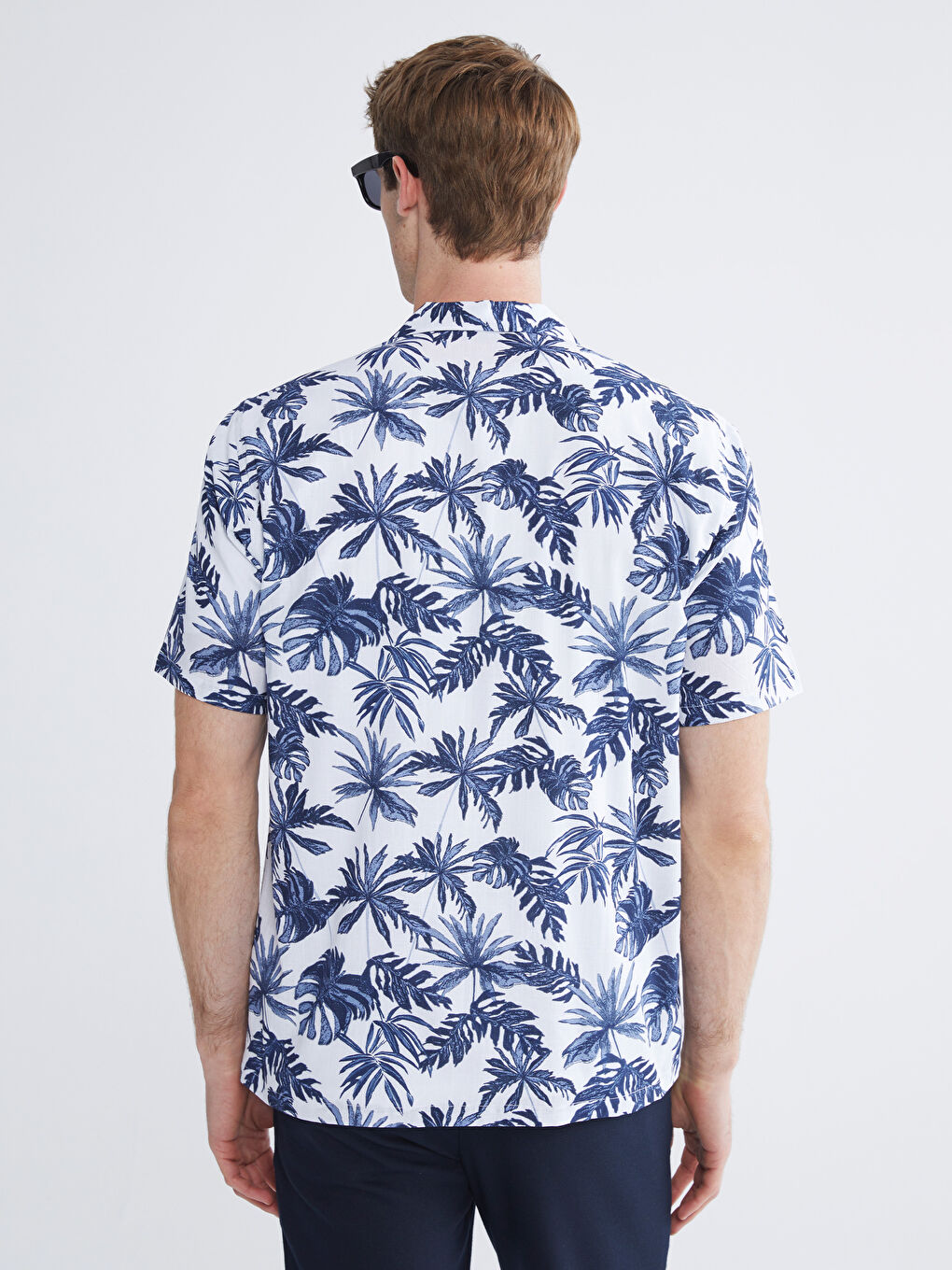 Ekru Regular Fit Resort Yaka Kısa Kollu Desenli Poplin Erkek Gömlek-3