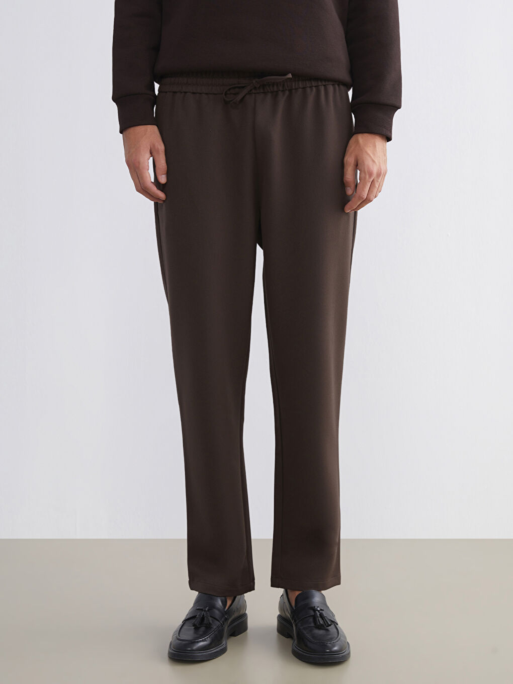 Standard Fit Twill Men's Trousers-1