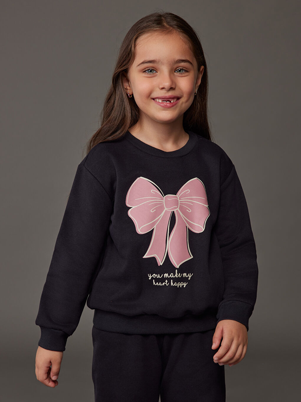 Siyah Fiyonk Baskılı Kız Çocuk Sweatshirt ve Eşofman Alt-1