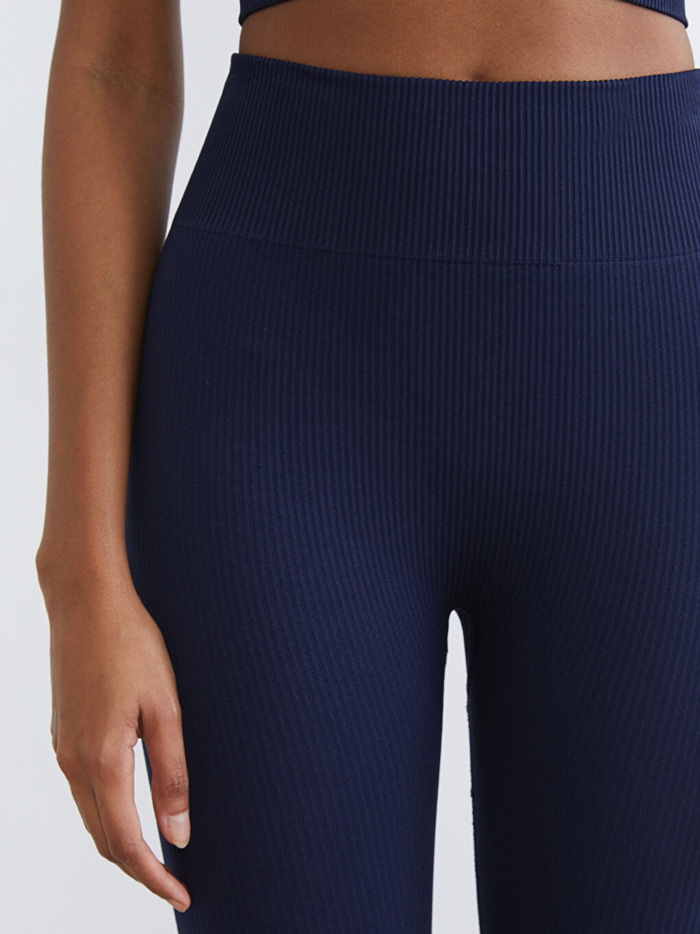 Woman NAVY Sports Leggings-2