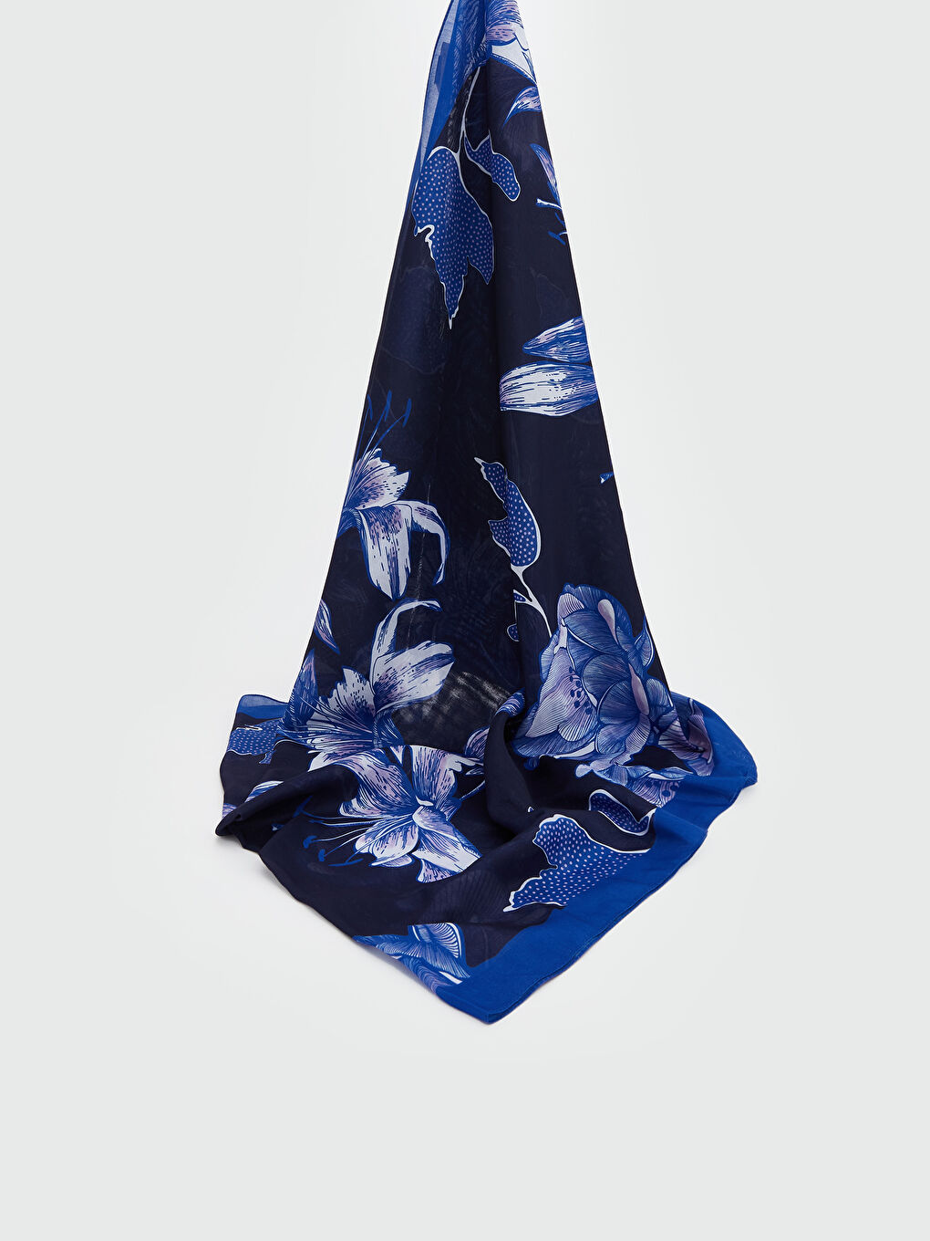 Mavi Desenli Kadın Şal