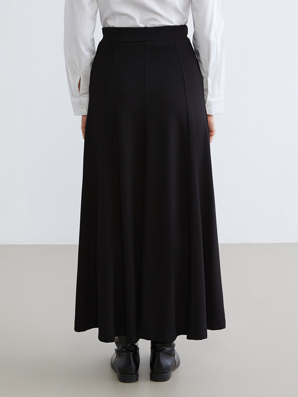 Siyah Beli Lastikli Kloş Etek-3