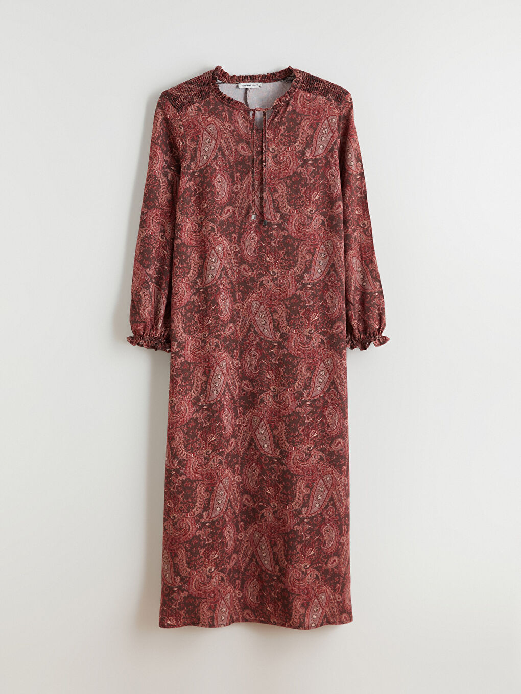 Bordo Bağlamalı Yaka Desenli Büzgülü Elbise-4