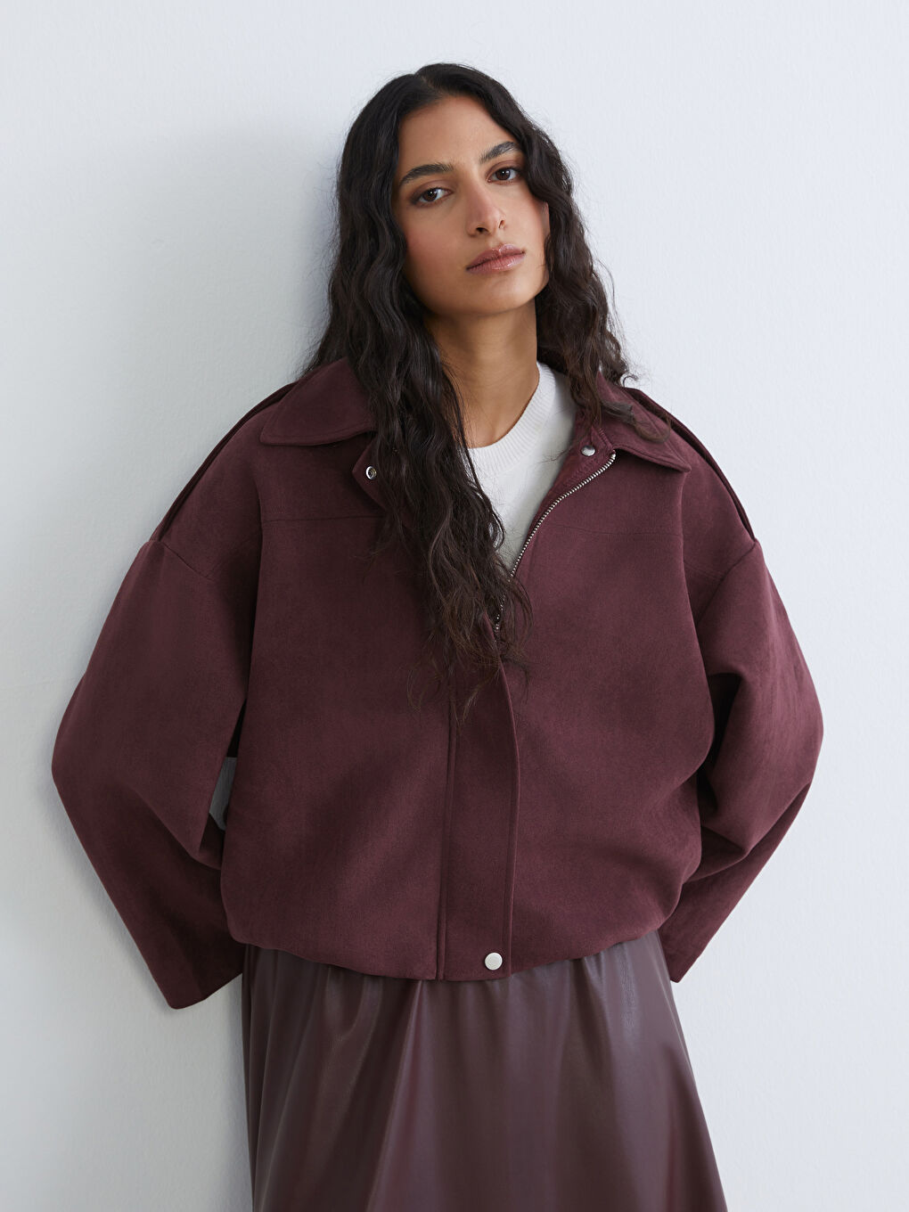 Bordo Gömlek Yaka Kadın Süet Görünümlü Ceket-2