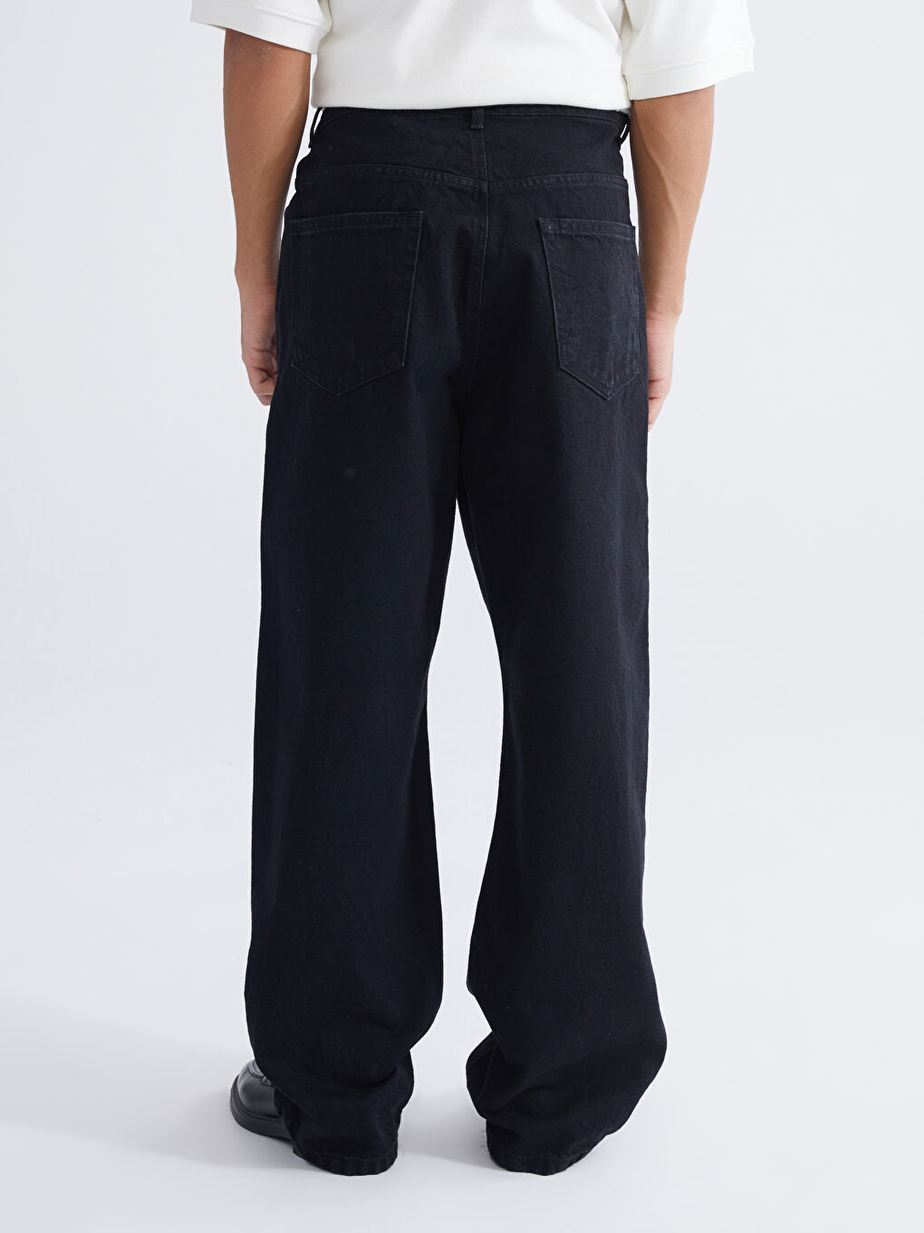 Baggy Fit Men's Jeans-3