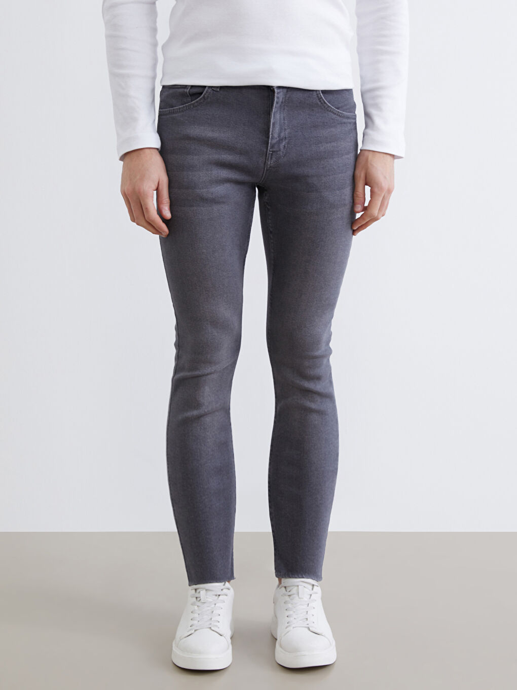 750 Slim Fit Men's Jeans-1