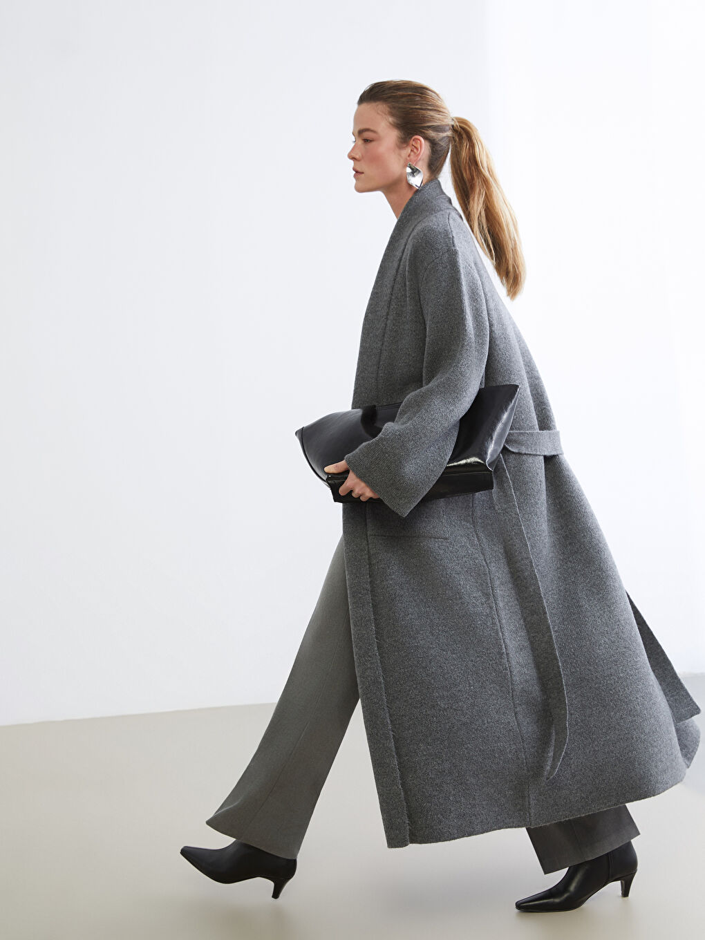 Shawl Collar Waist Belted Women's Knitwear Cardigan