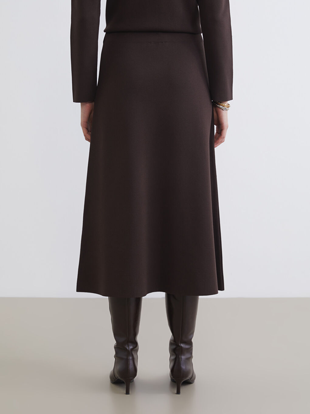 Kahverengi Beli Lastikli A Kesim Triko Etek-3