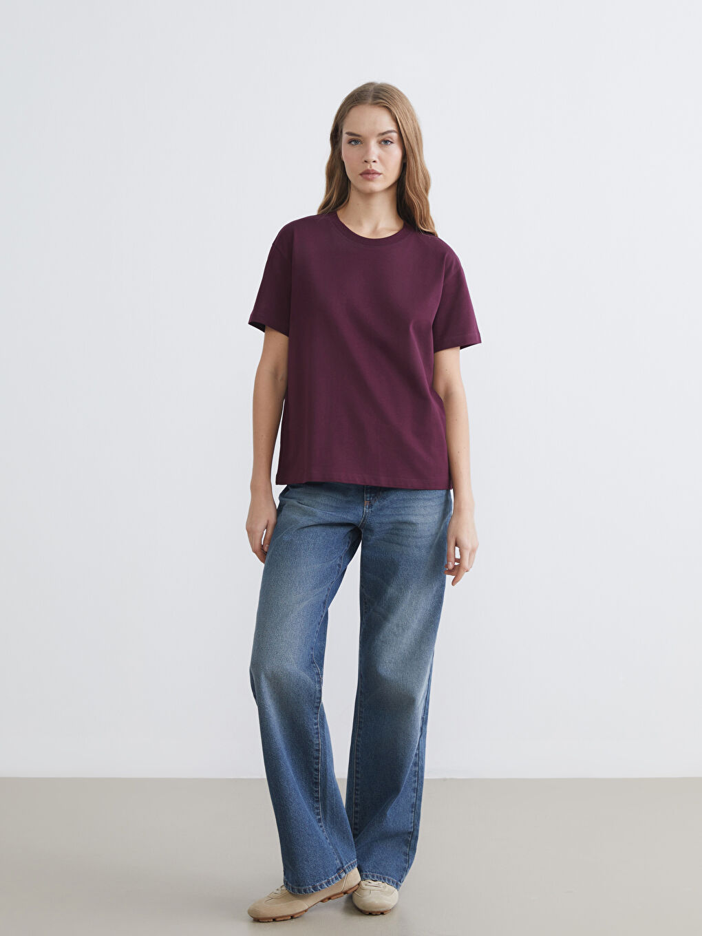 Bordo Bisiklet Yaka Kadın Tişört-1