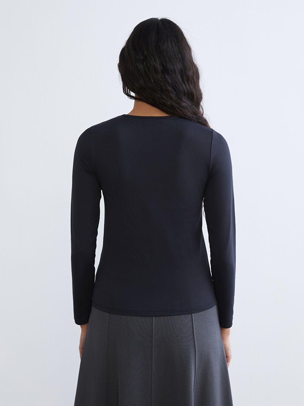 Siyah Bisiklet Yaka Kadın Body-3