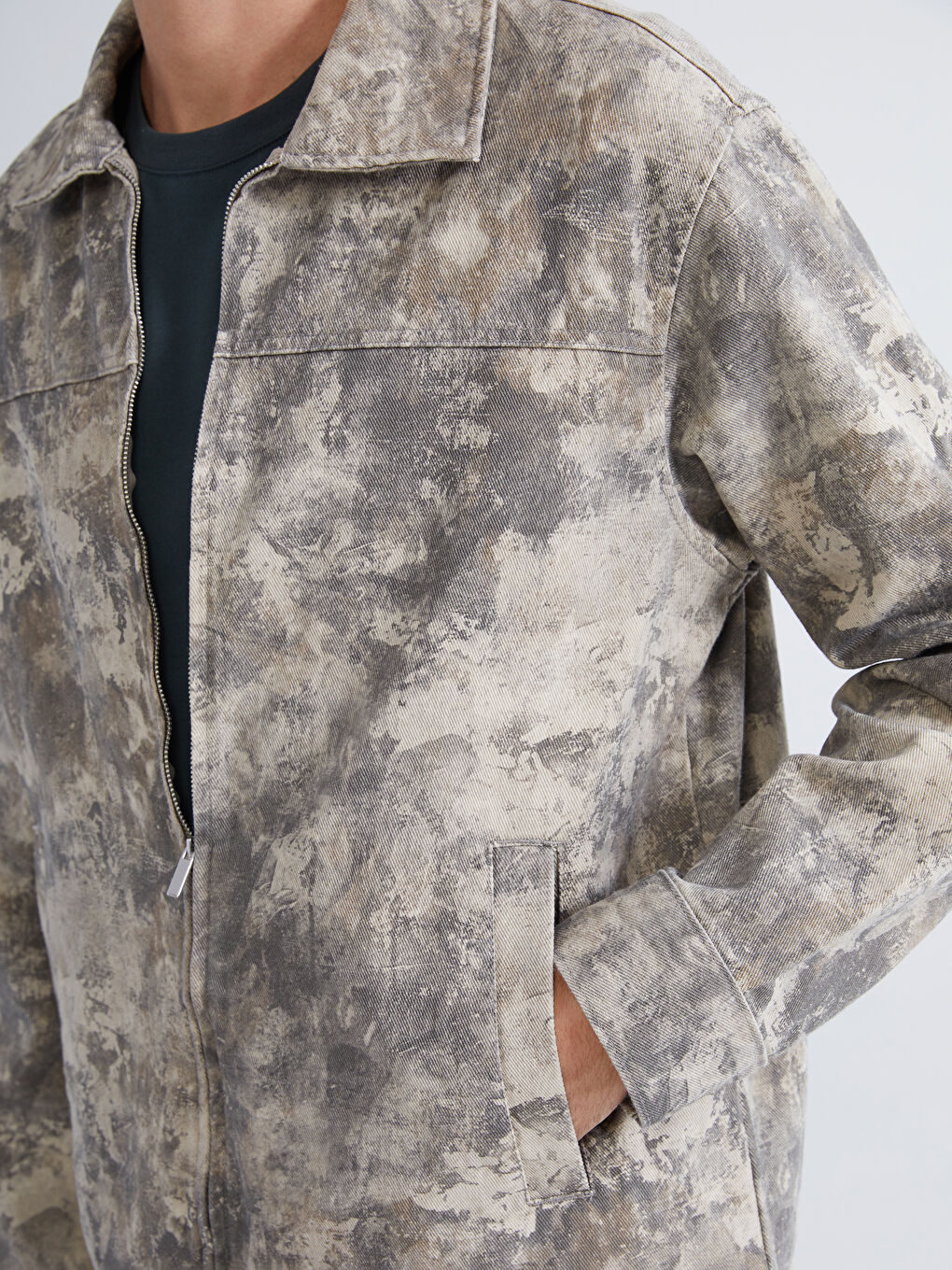 Gri Rahat Kalıp Uzun Kollu Gabardin Erkek Gömlek Ceket-2