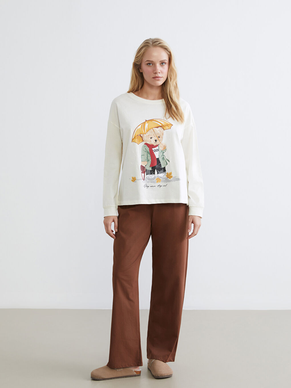 Әйелдер қоңыр Пижама жинағы