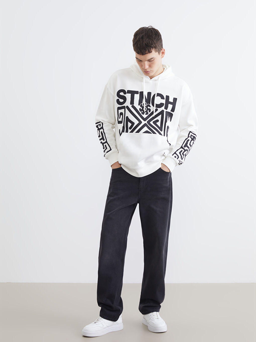 جينز واسع للرجال