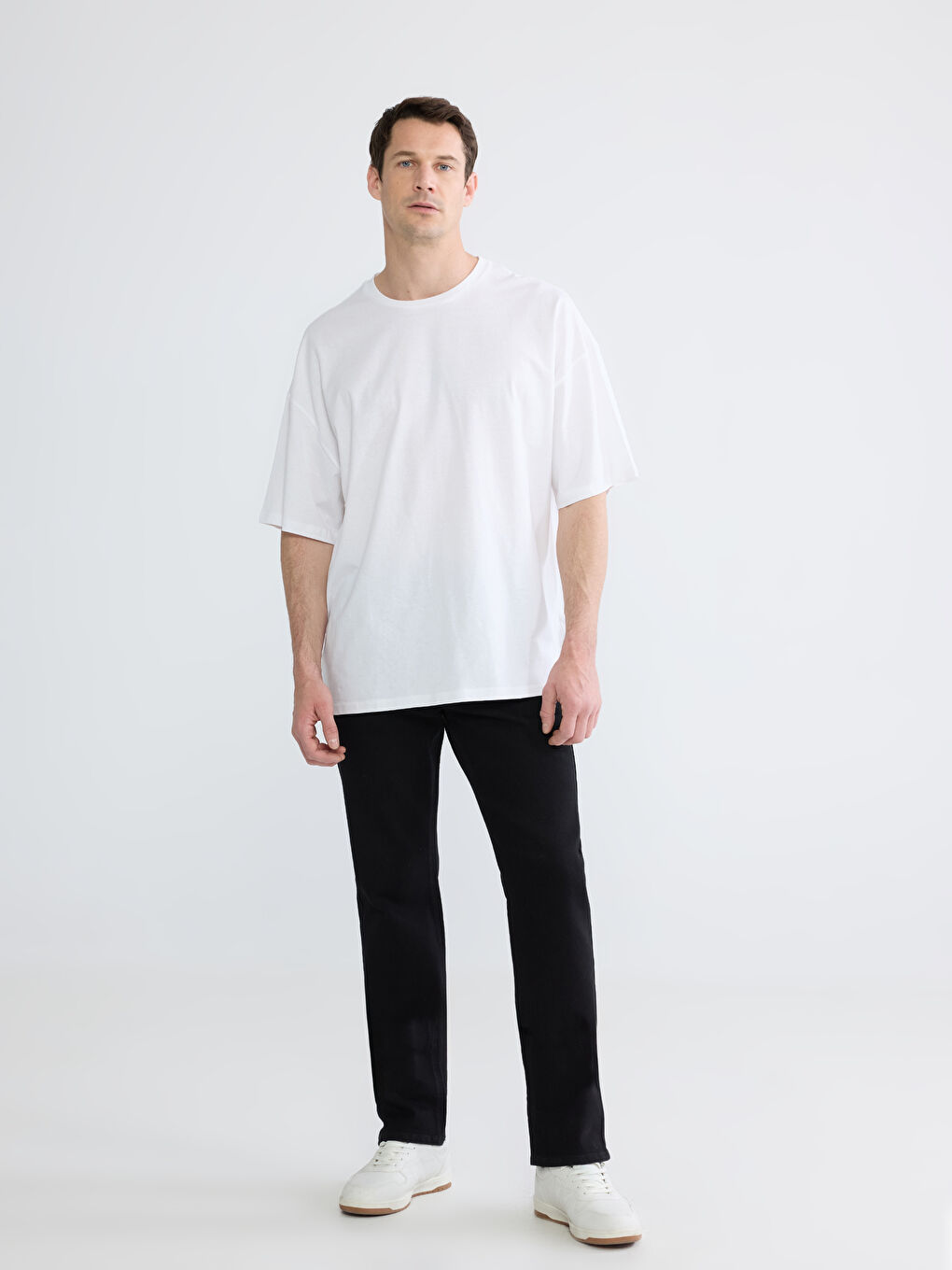 779 جينز بقصة عادية للرجال