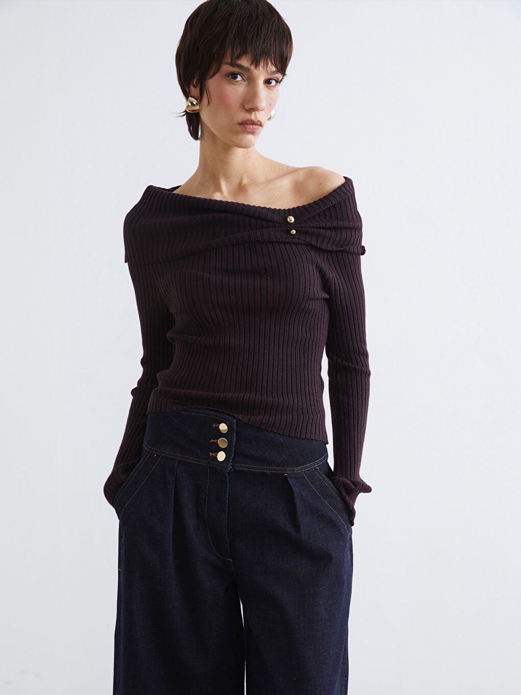 Kahverengi Kayık Yaka Kadın Triko Kazak-2