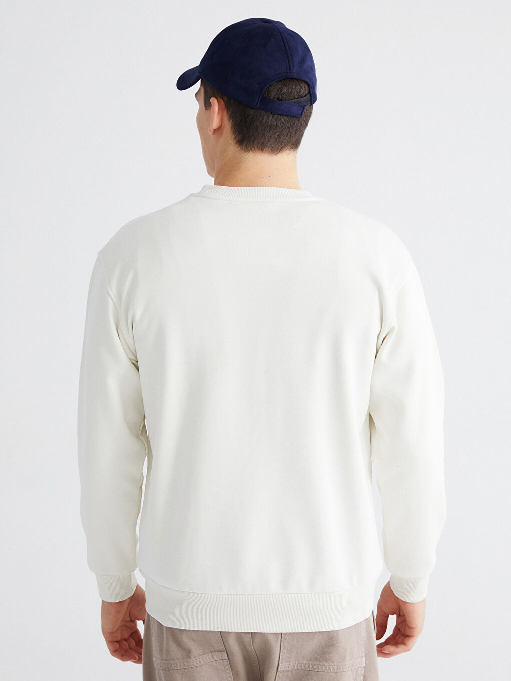 Bej Bisiklet Yaka Baskılı Erkek Kalın Sweatshirt-3