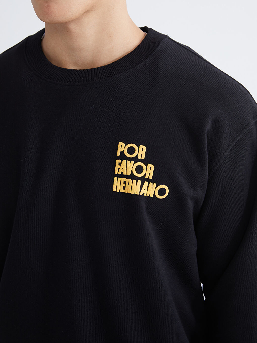 Siyah Bisiklet Yaka Baskılı Erkek Kalın Sweatshirt-2