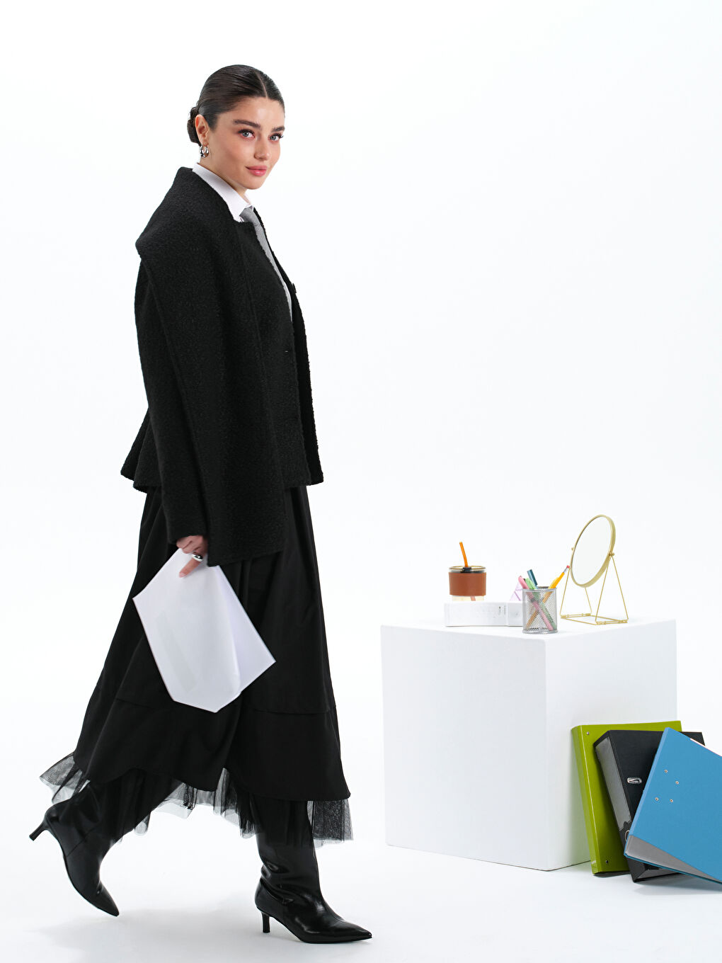 Siyah Beli Lastikli Poplin Kloş Etek-1