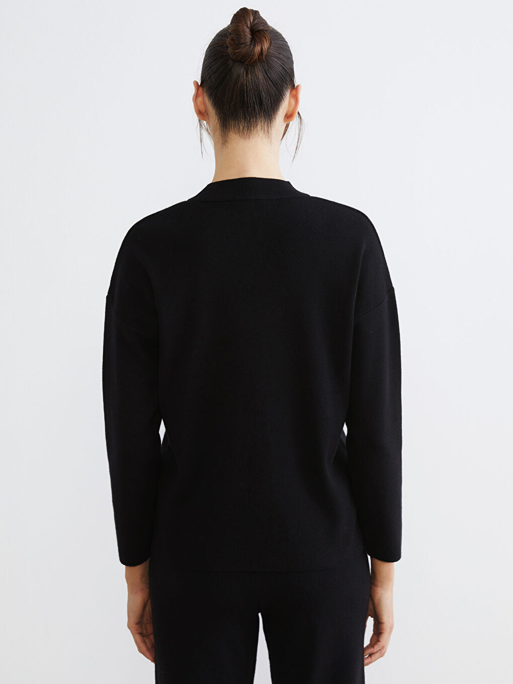 Half Turtleneck Women's Knitwear Sweater-3