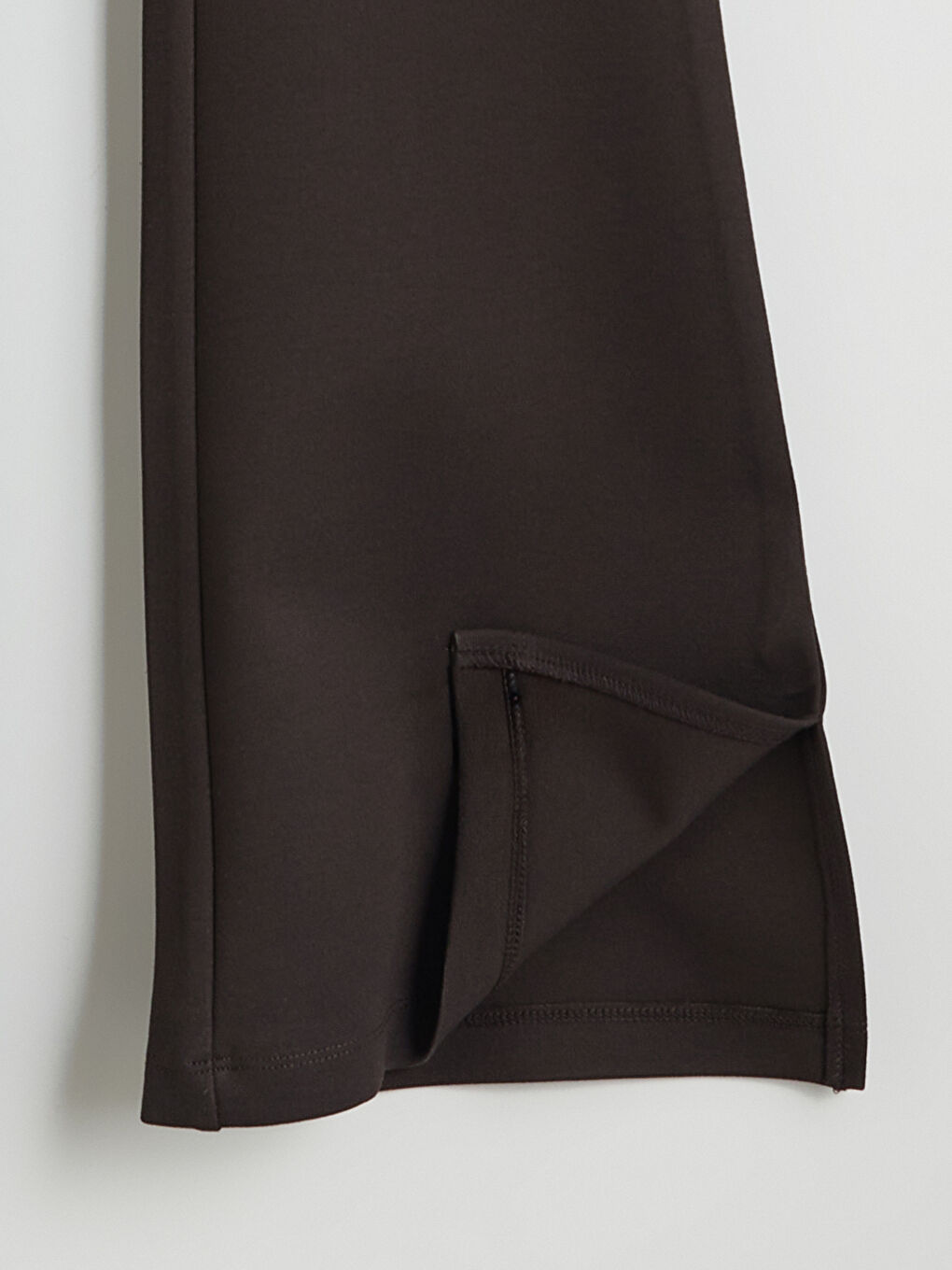 Kahverengi Beli Lastikli İspanyol Paça Kadın Pantolon-6