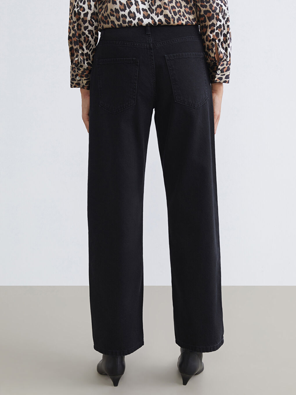 Siyah Baggy Fit Kadın Jean Pantolon-3