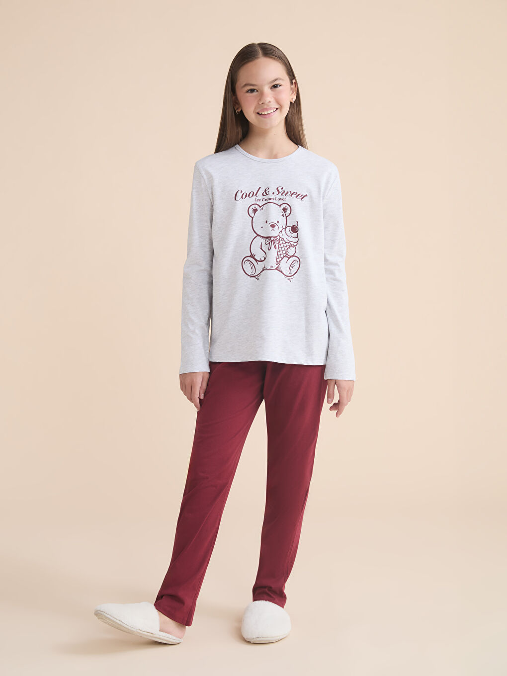 Gri Bisiklet Yaka Kız Çocuk Pijama Takımı