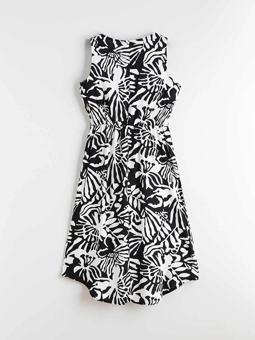 Crew Neck Patterned Fitted Waist Dress-5