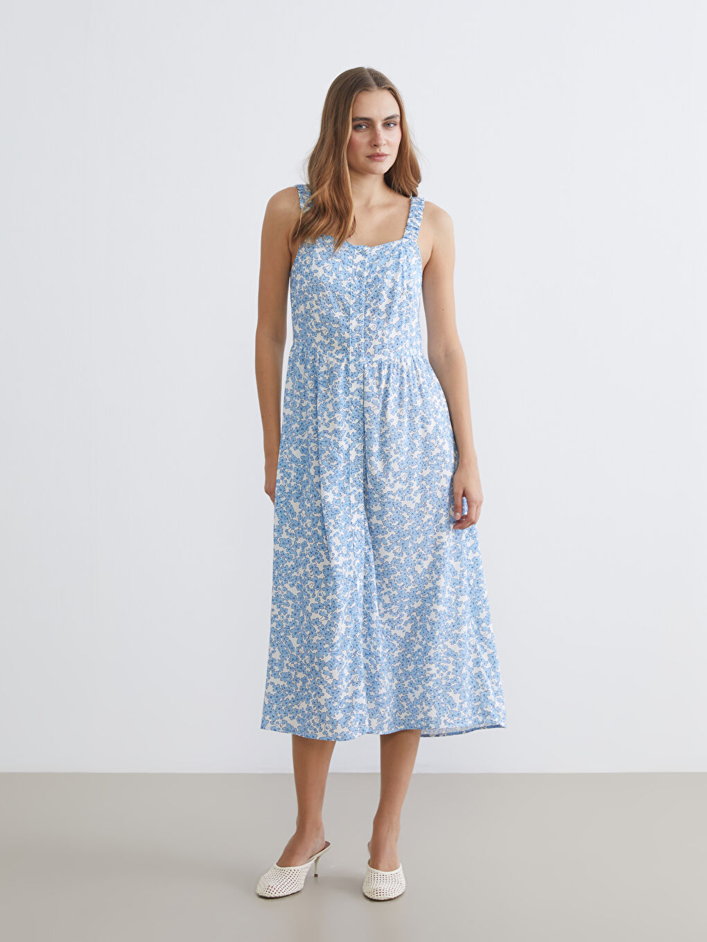 Mavi Kare Yaka Çiçekli Elbise